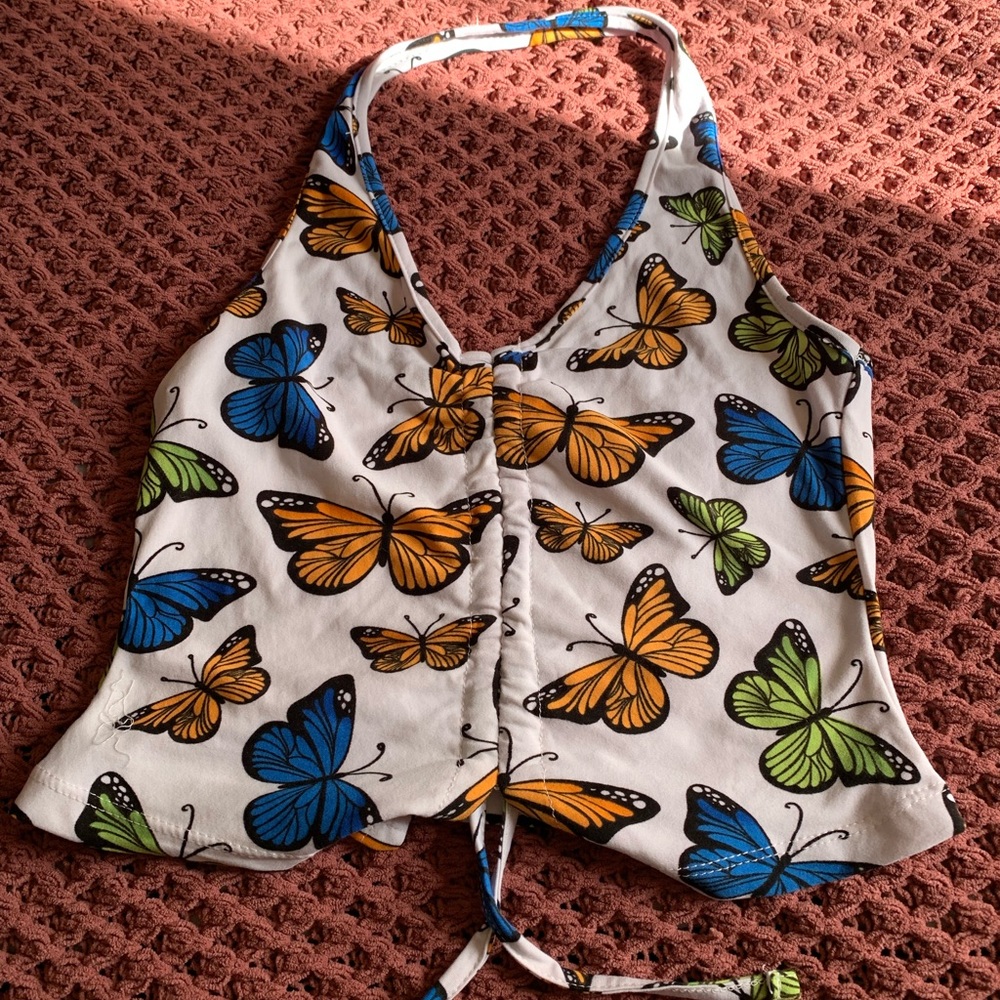 Cropped Butterfly Halter 🦋
